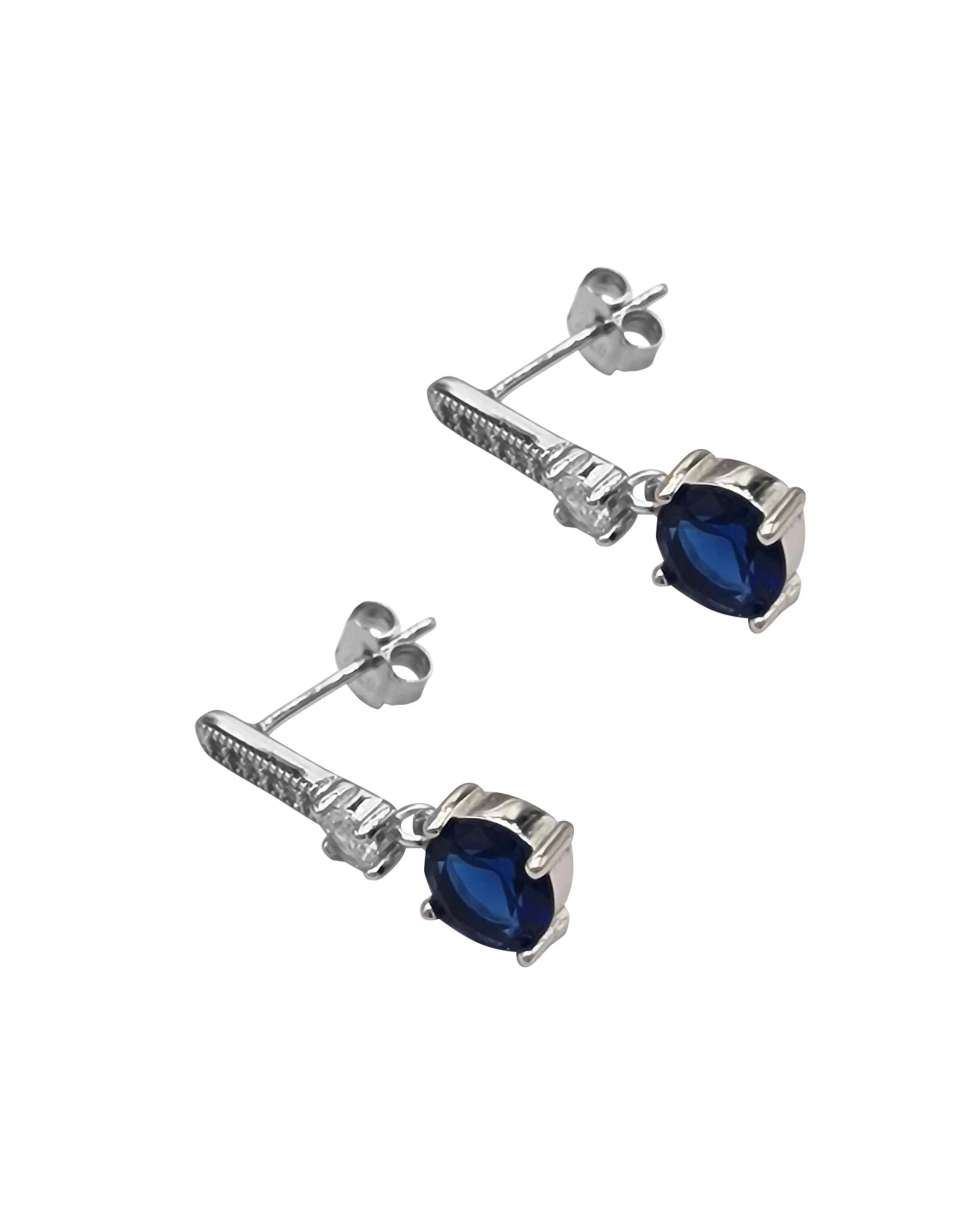 BOUCLES D'OREILLES EN ARGENT AVEC SOLITAIRE BLEU PENDANT - Image 3