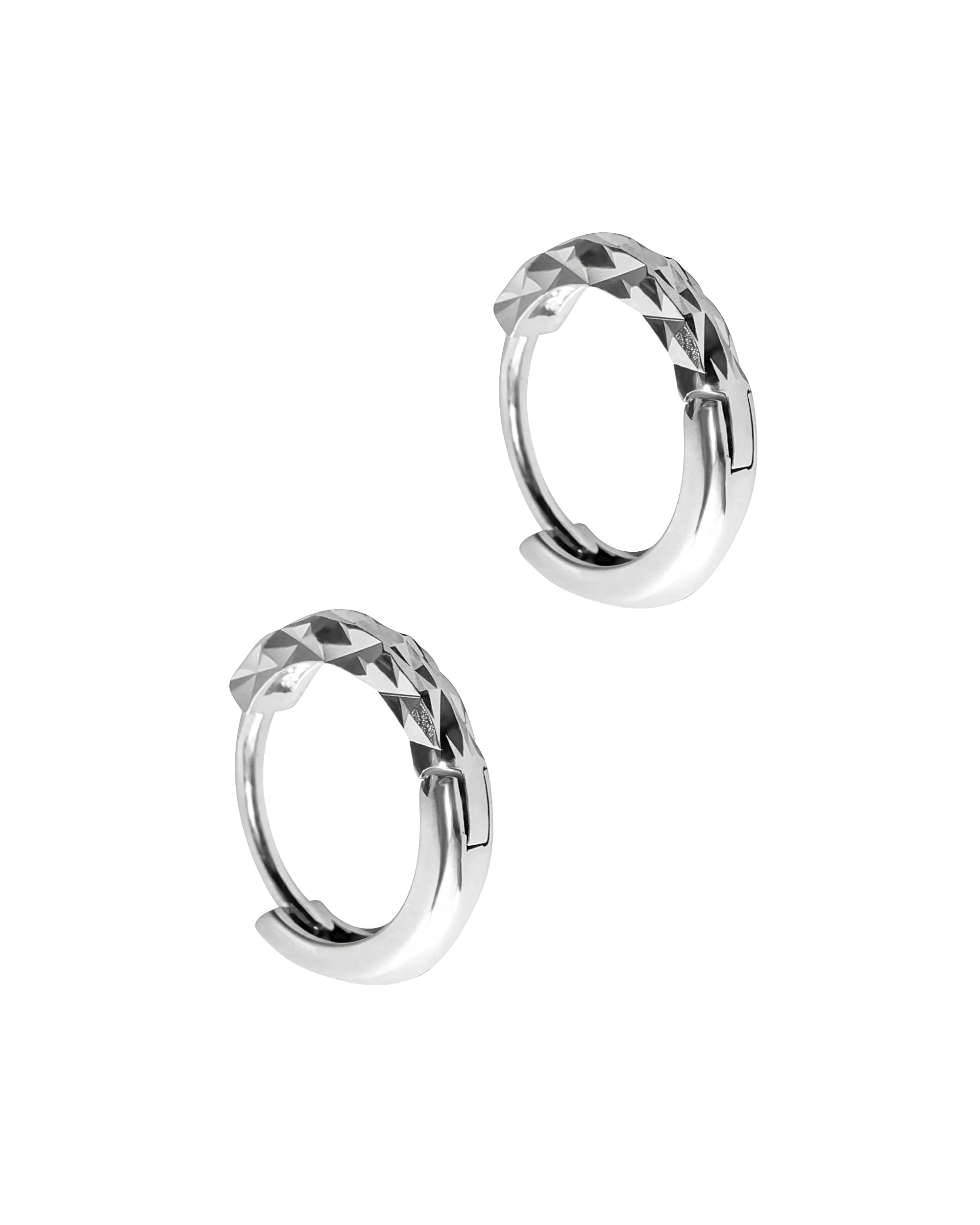 CREOLES EN ARGENT MARTELEES 1,3 CM