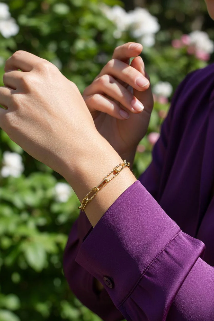 BRACELET ACIER DORE MOTIF RECTANGLE - Image 2