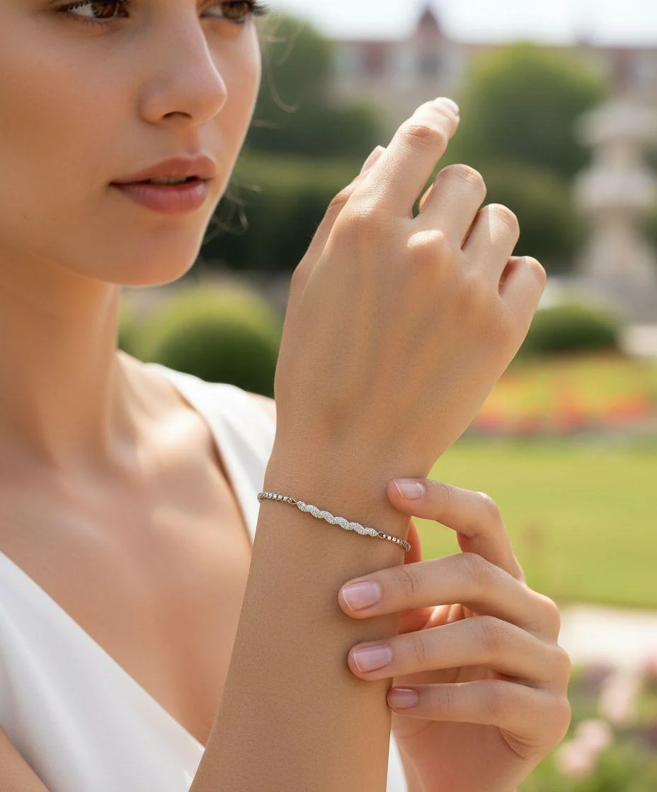 BRACELET EN ACIER AVEC STRASS - Image 2