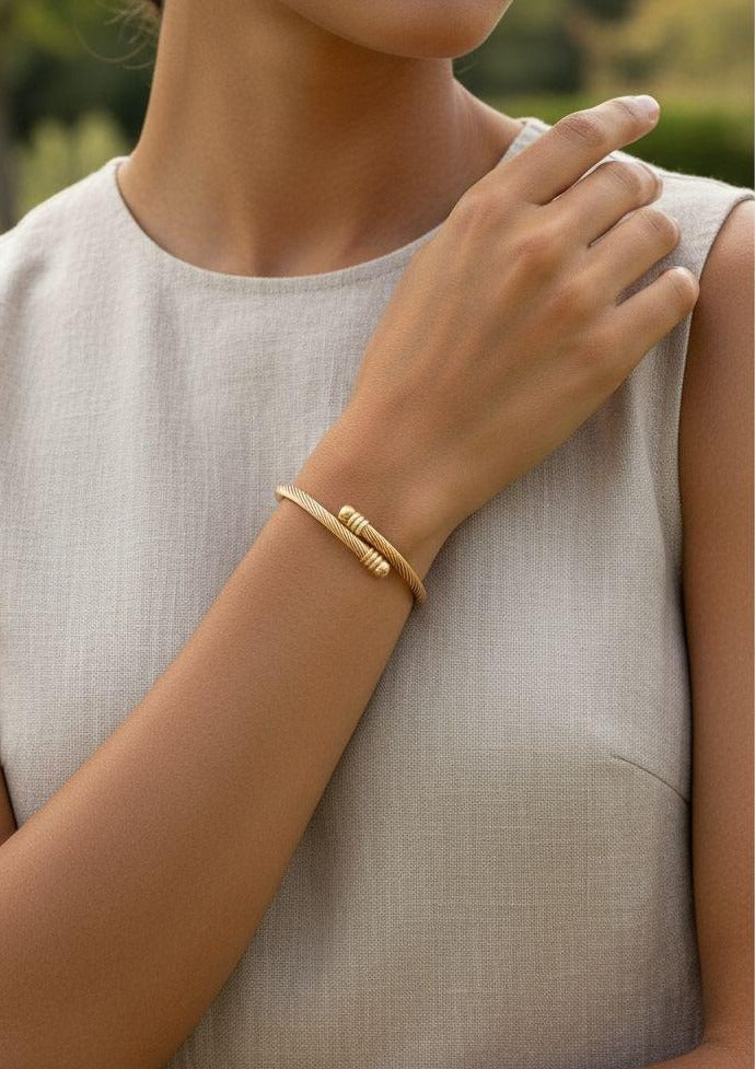 BRACELET EN ACIER DORE CABLE - Image 2
